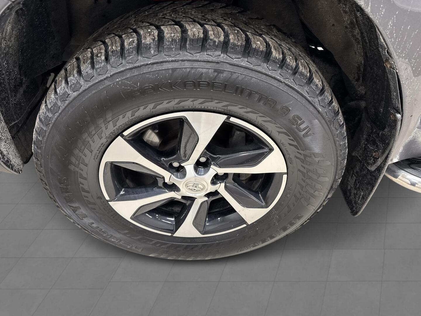 TOYOTA Hilux 2020
