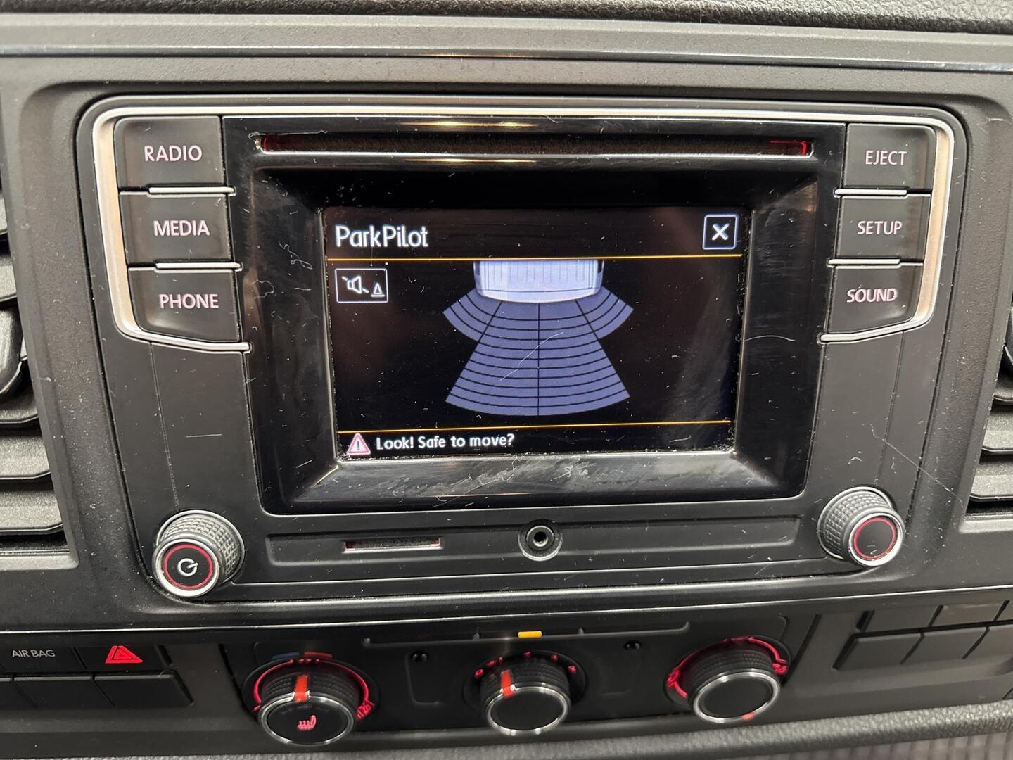 VOLKSWAGEN Transporter 2018