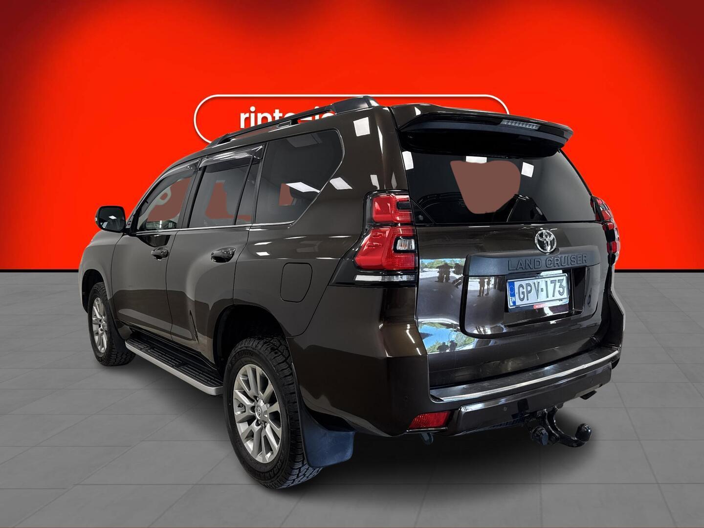 TOYOTA Land Cruiser 2018