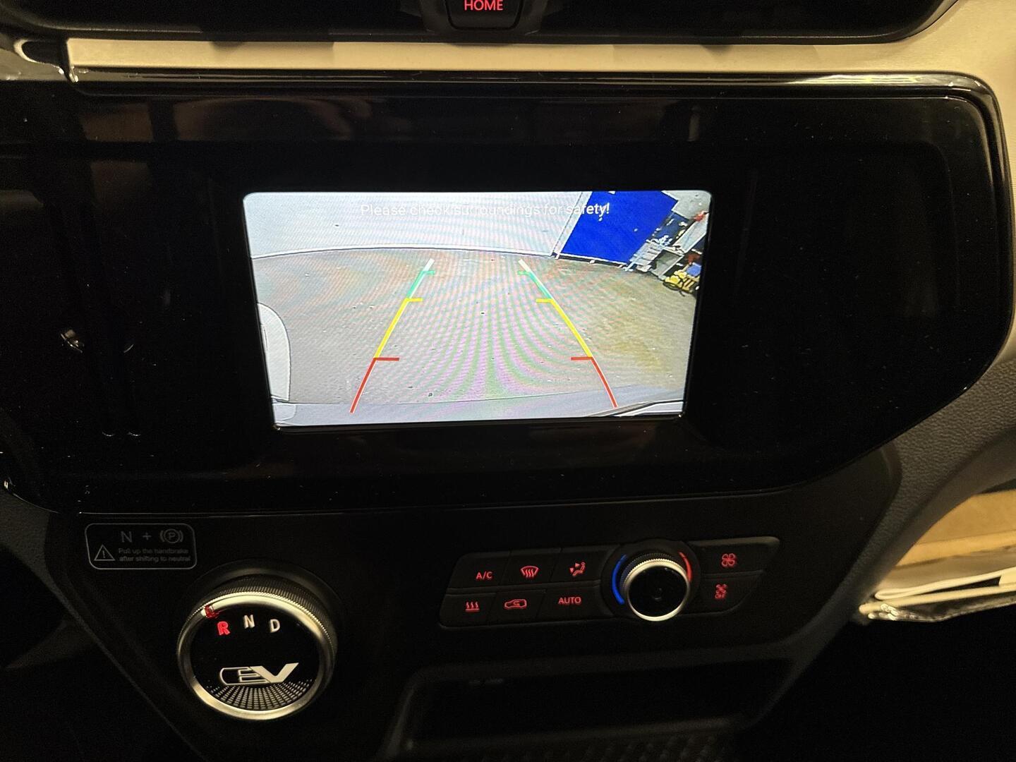 MAXUS E-DELIVER 3 2023