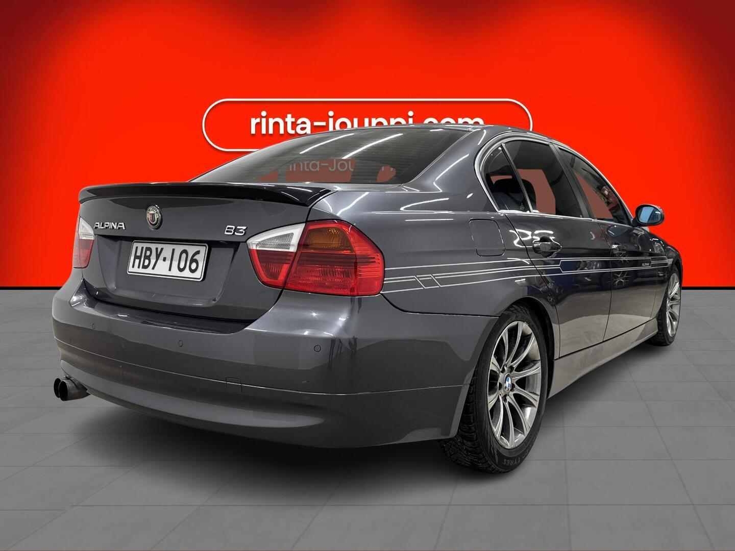 BMW 330 2008