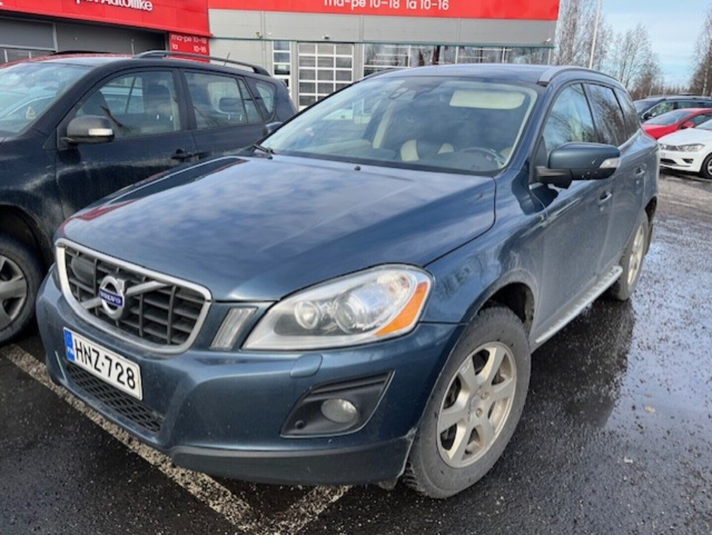 VOLVO XC60 2010