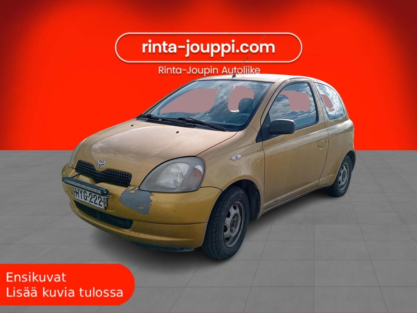 TOYOTA Yaris 2000
