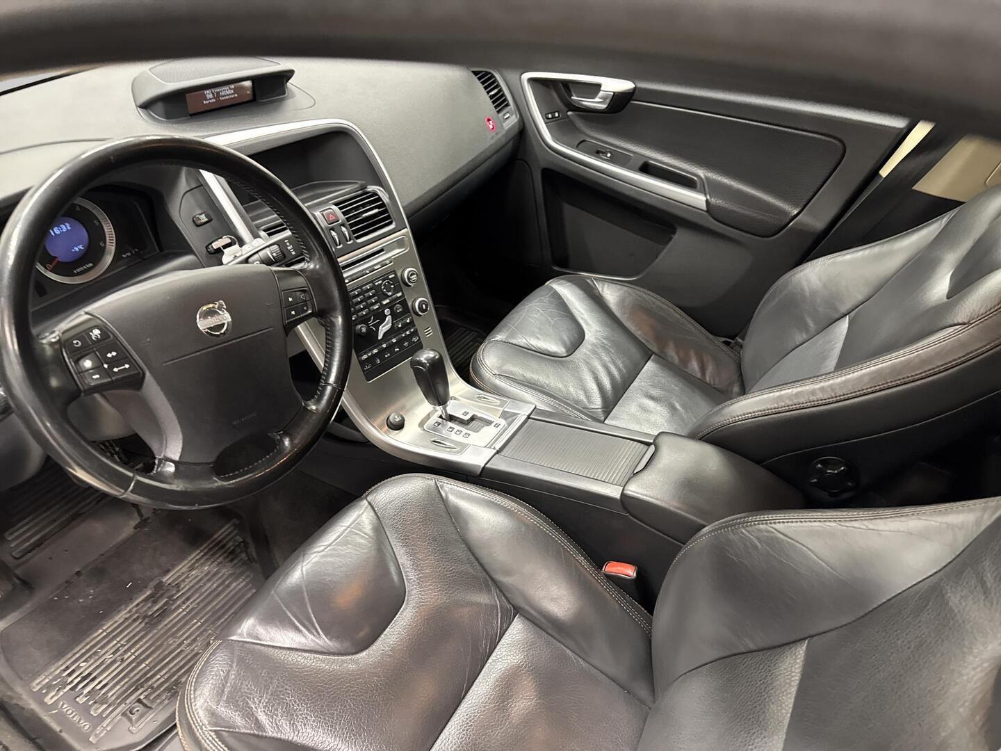 VOLVO XC60 2009