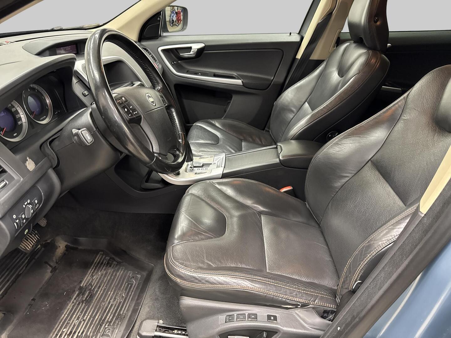 VOLVO XC60 2009