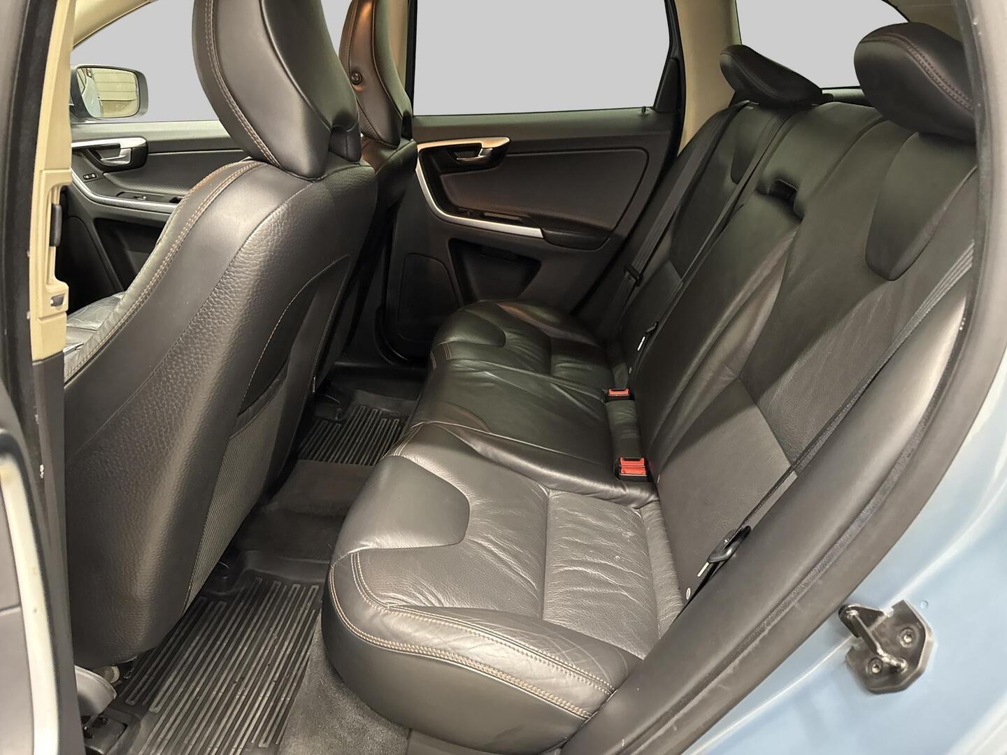 VOLVO XC60 2009