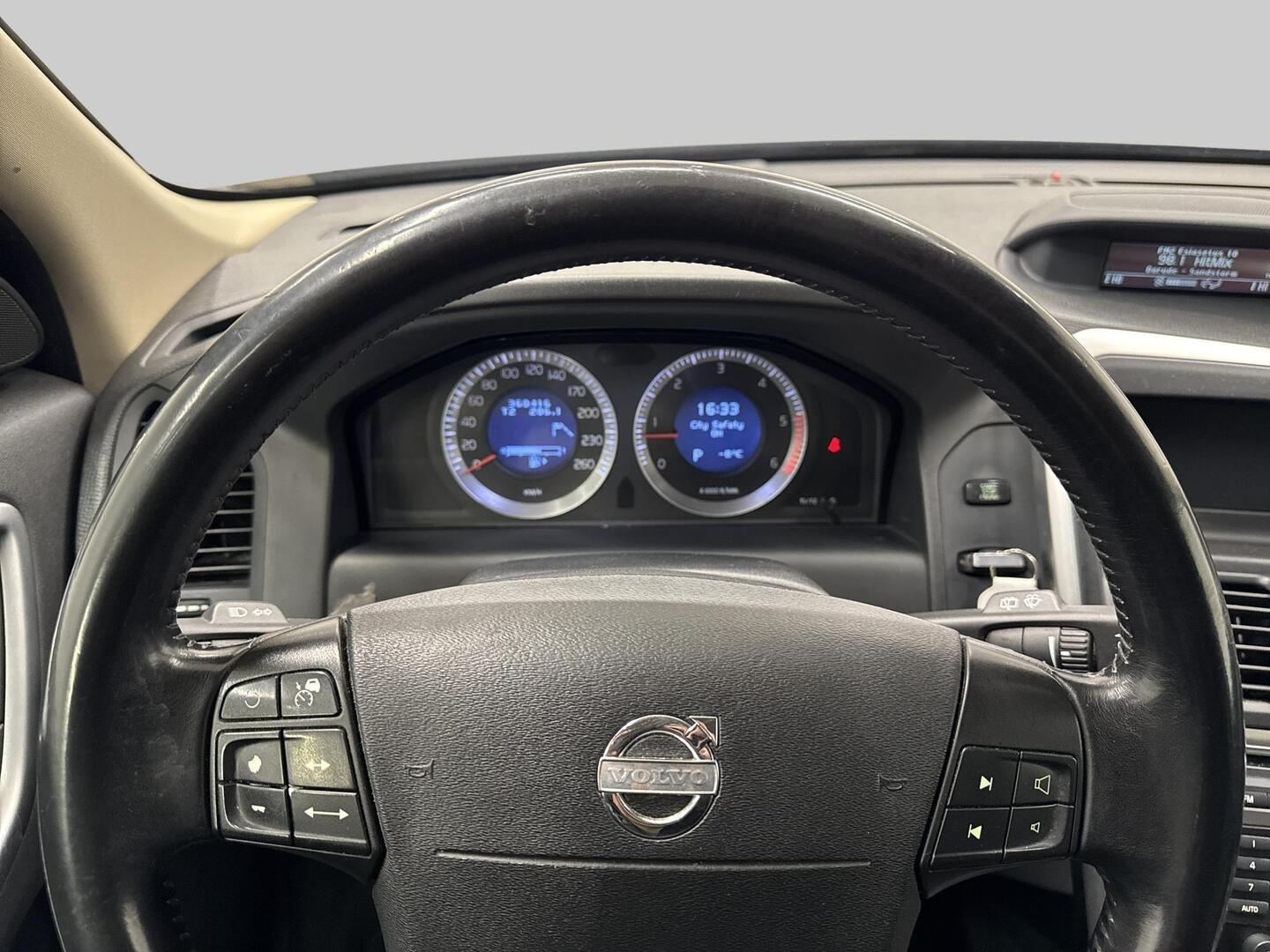 VOLVO XC60 2009
