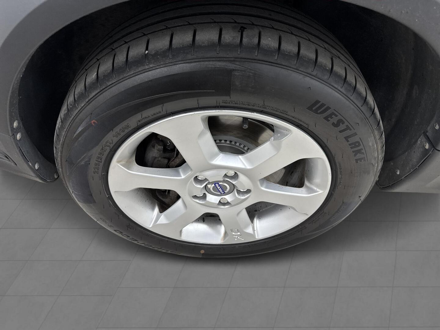 VOLVO XC70 2010