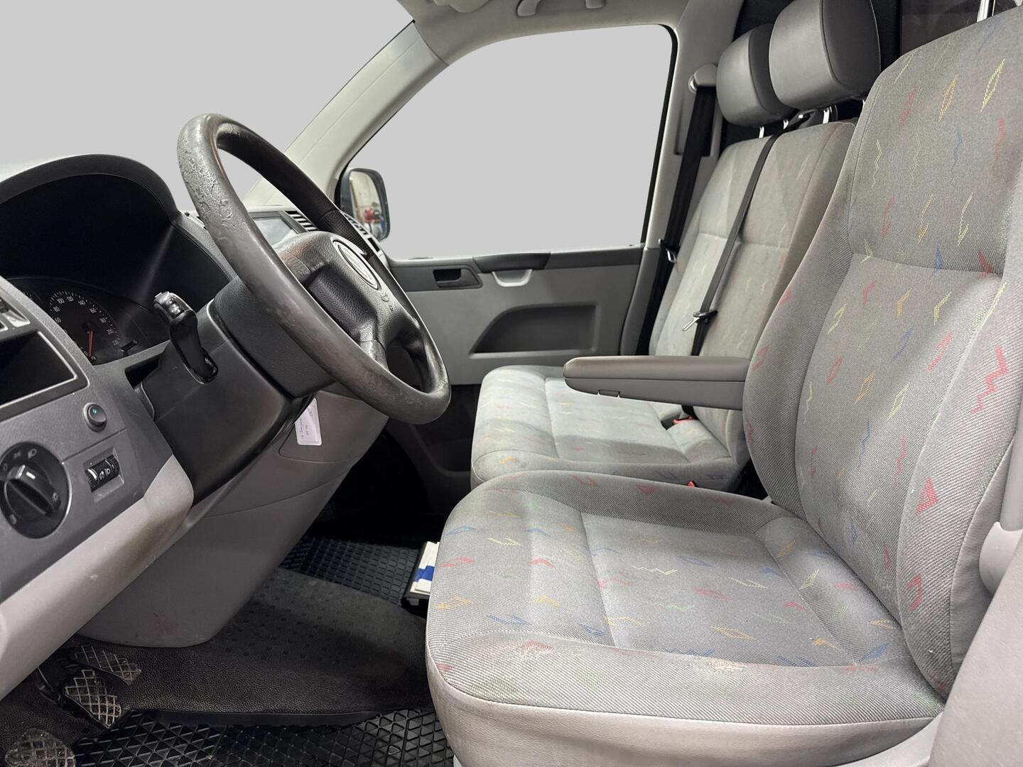 VOLKSWAGEN Transporter 2007