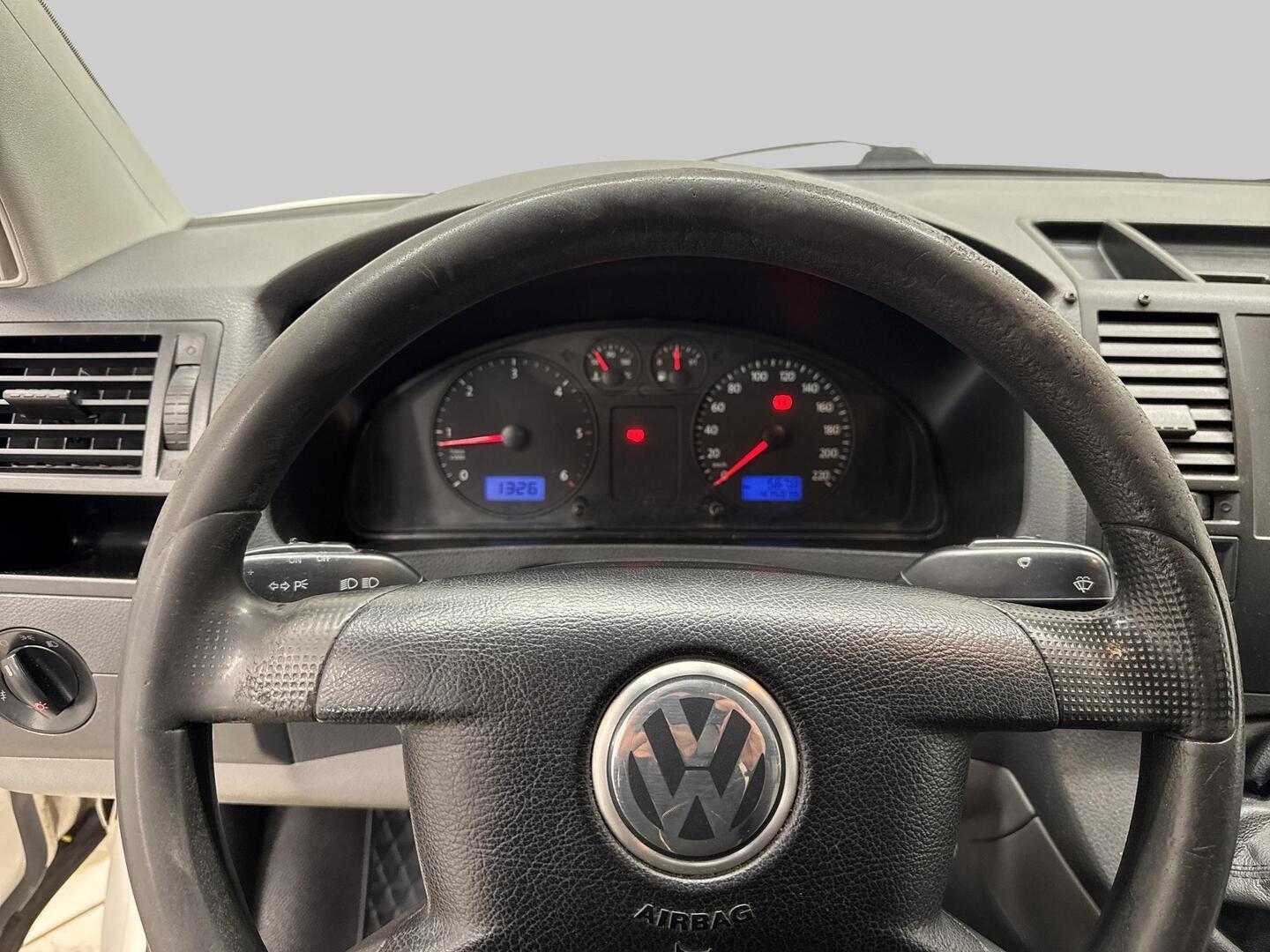 VOLKSWAGEN Transporter 2007