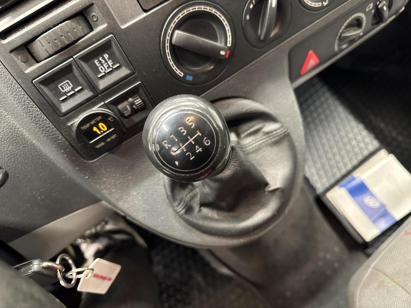 VOLKSWAGEN Transporter 2007