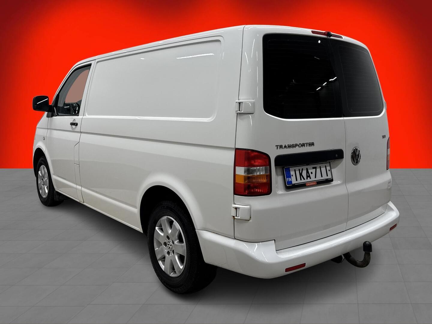 VOLKSWAGEN Transporter 2007