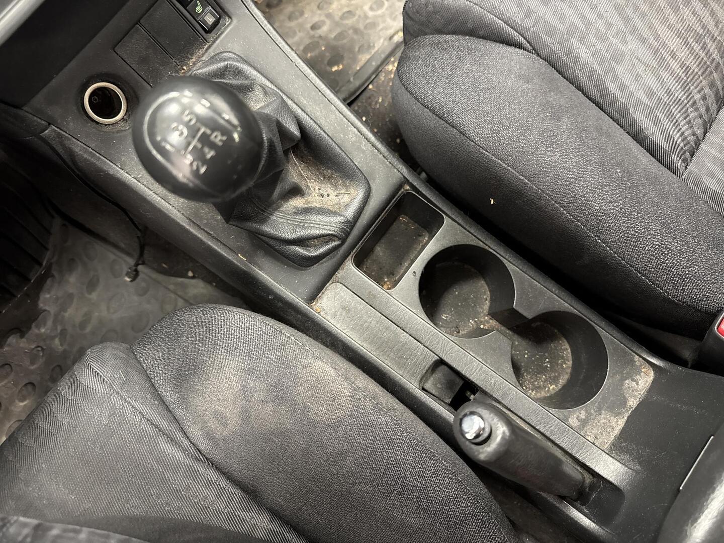 TOYOTA Corolla 2003