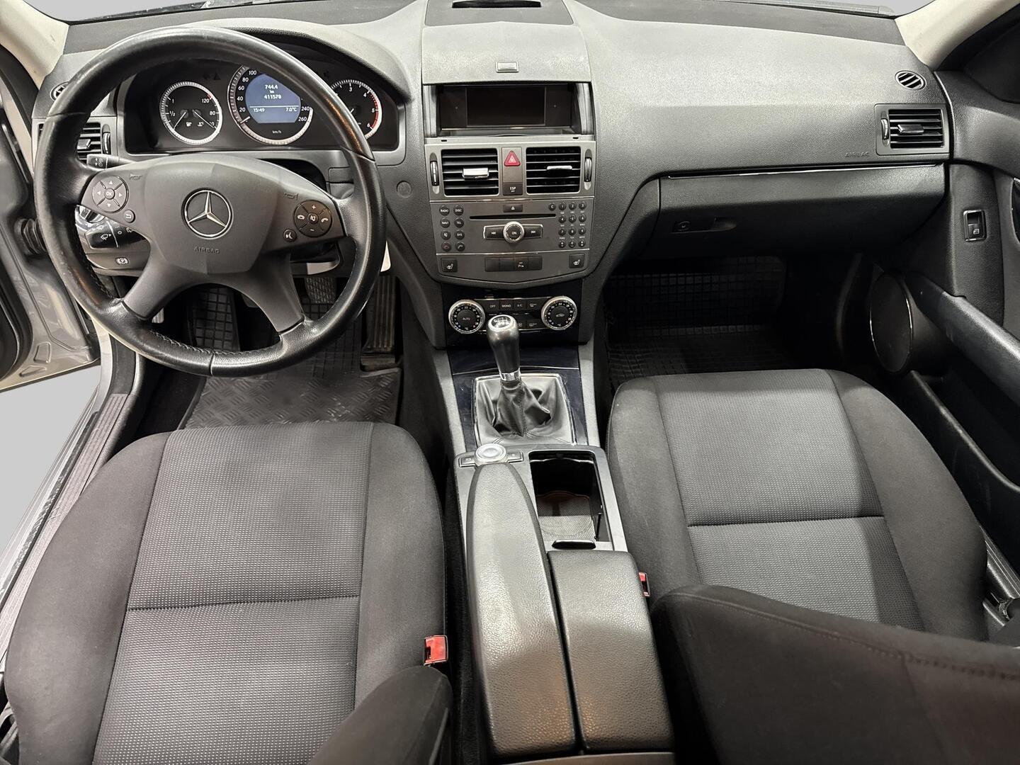 MERCEDES-BENZ C 2009