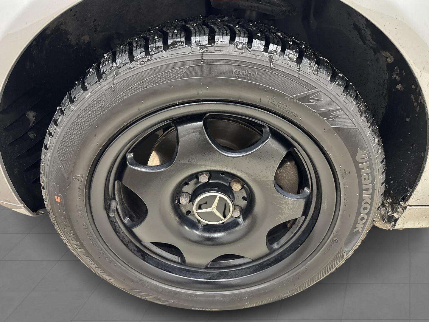 MERCEDES-BENZ C 2009