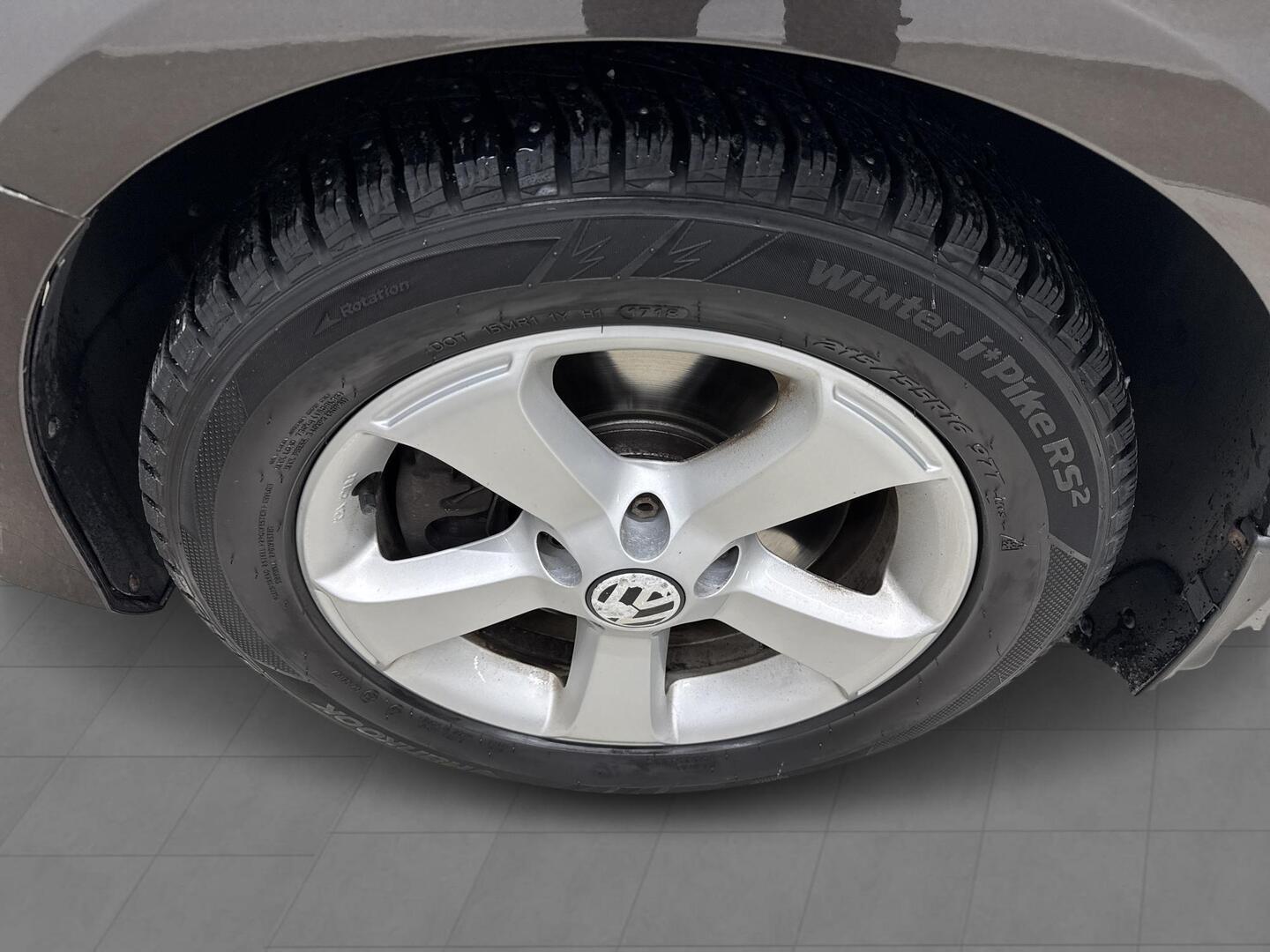 VOLKSWAGEN Passat 2012