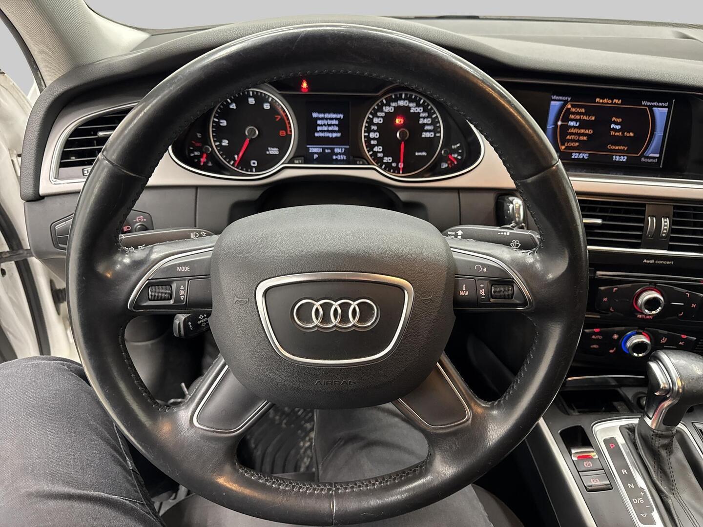 AUDI A4 2013