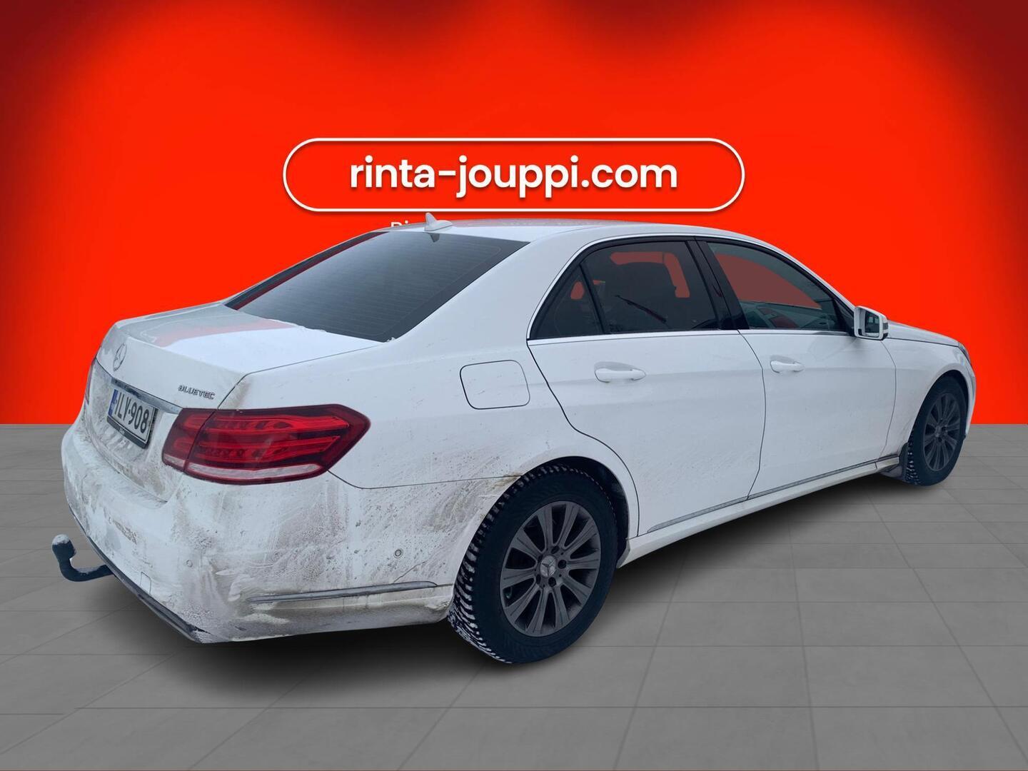 MERCEDES-BENZ E 2015