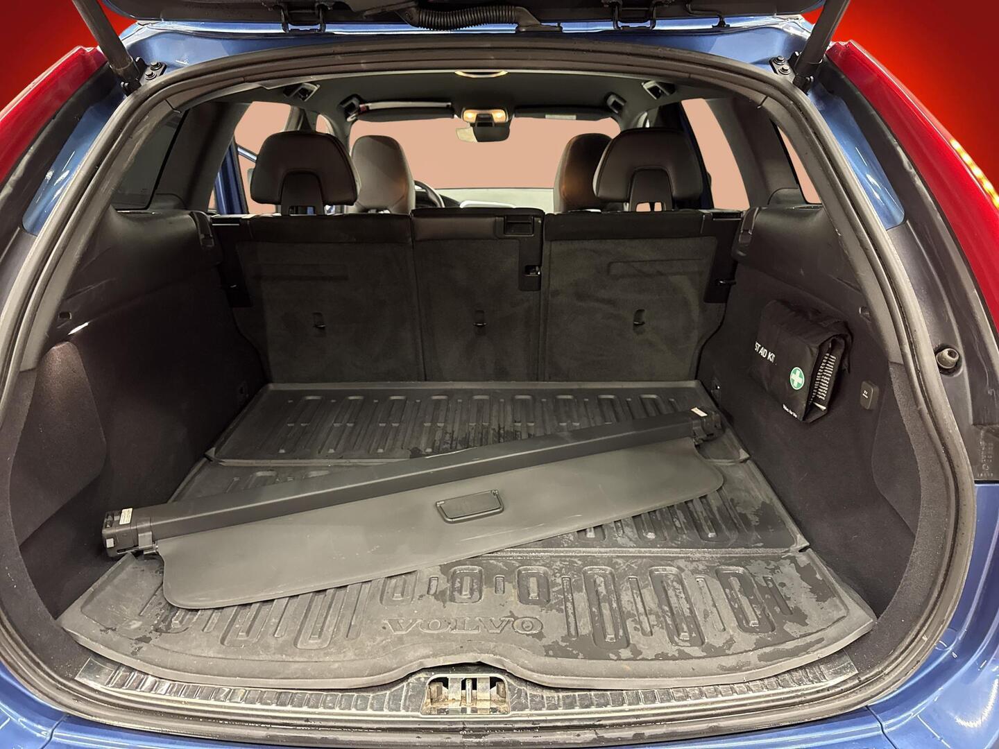 VOLVO XC60 2017