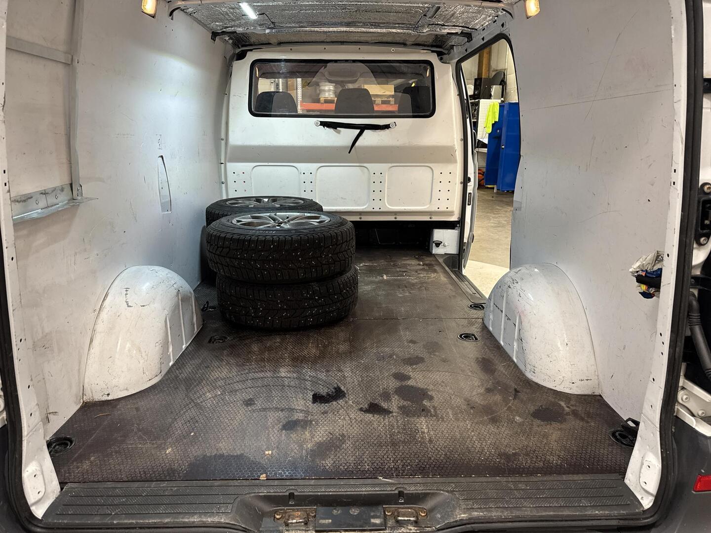 MERCEDES-BENZ Vito 2012