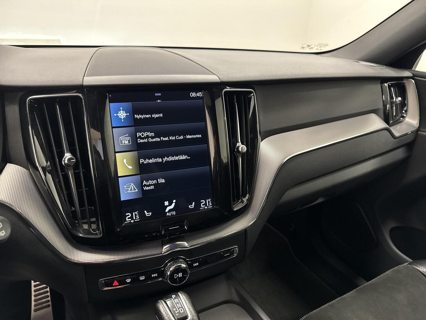 VOLVO XC60 2018