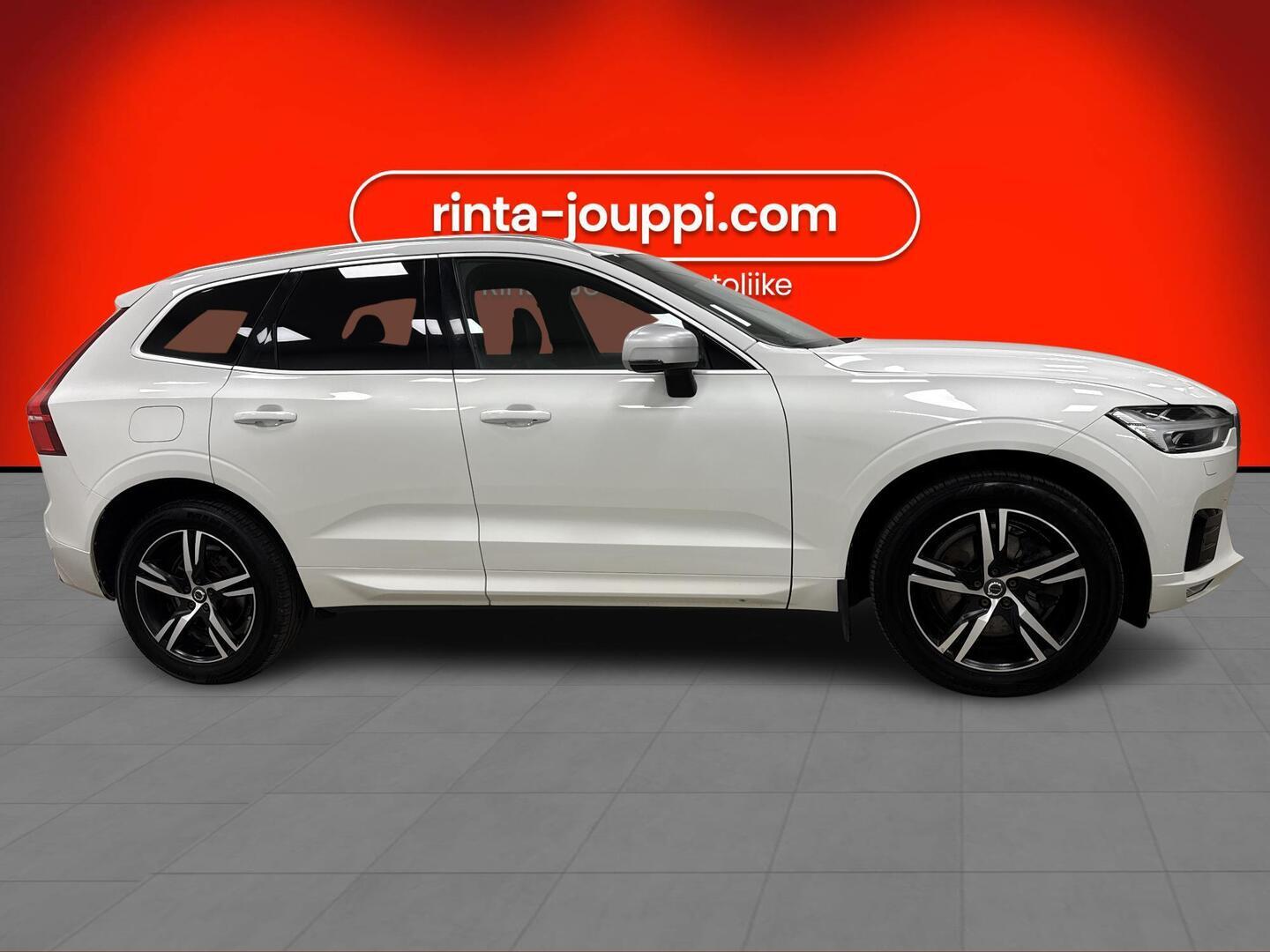VOLVO XC60 2018