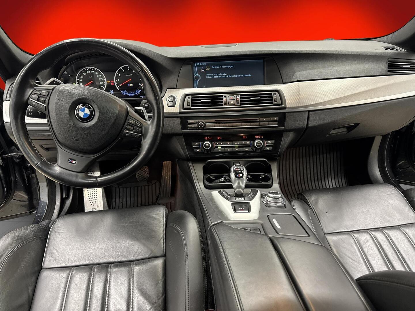 BMW M5 2012