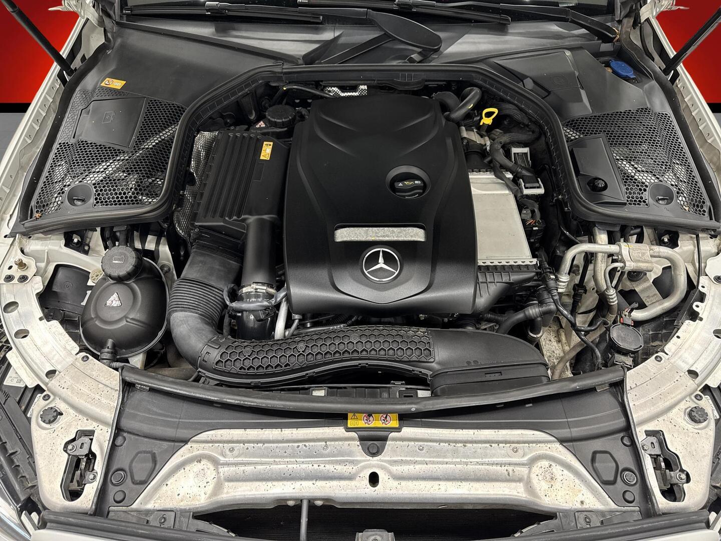 MERCEDES-BENZ C 2015