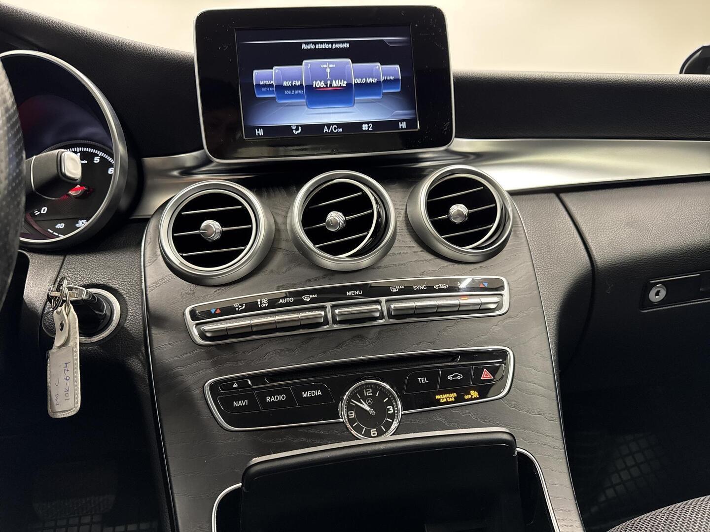 MERCEDES-BENZ C 2015