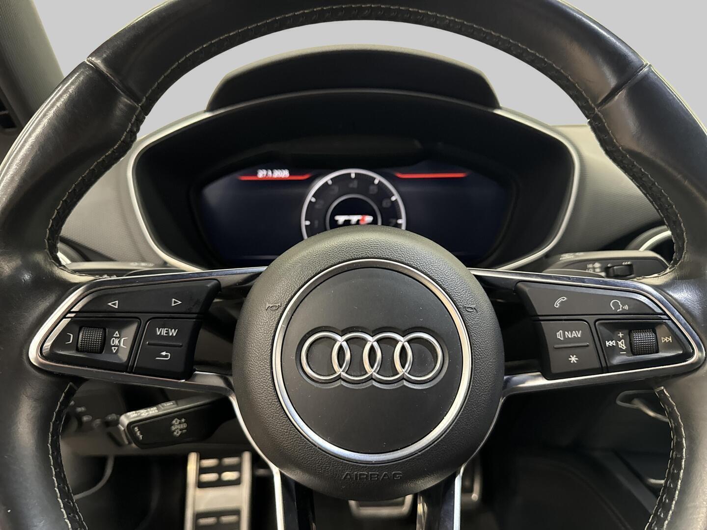 AUDI TTS 2015
