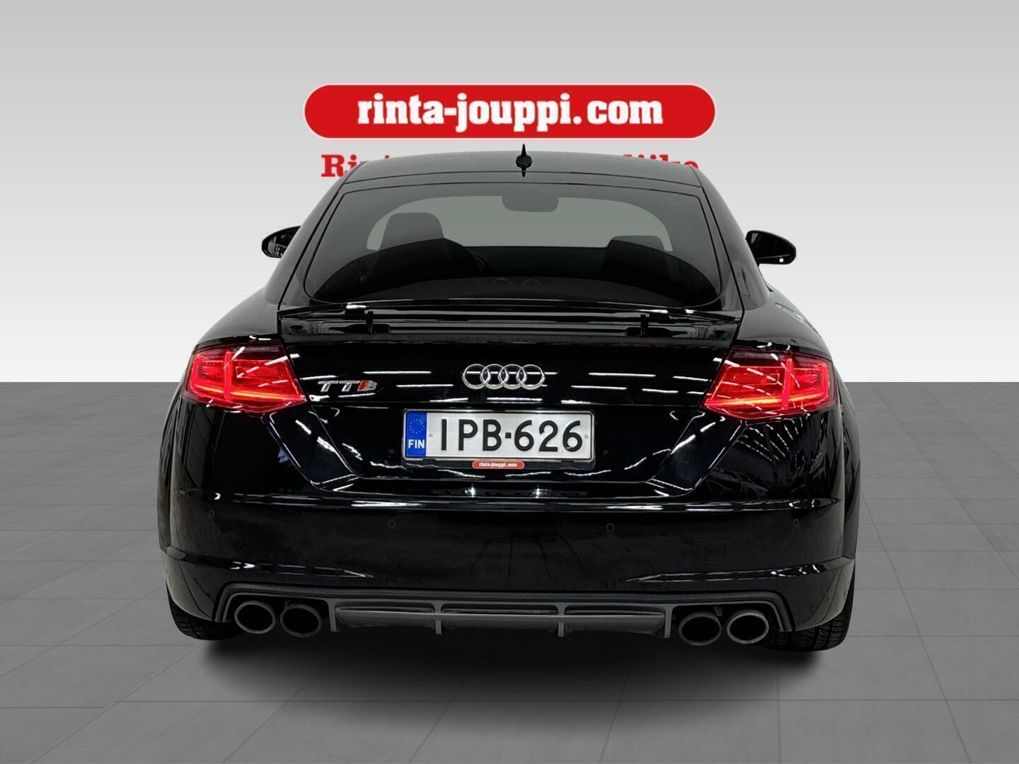 AUDI TTS 2015