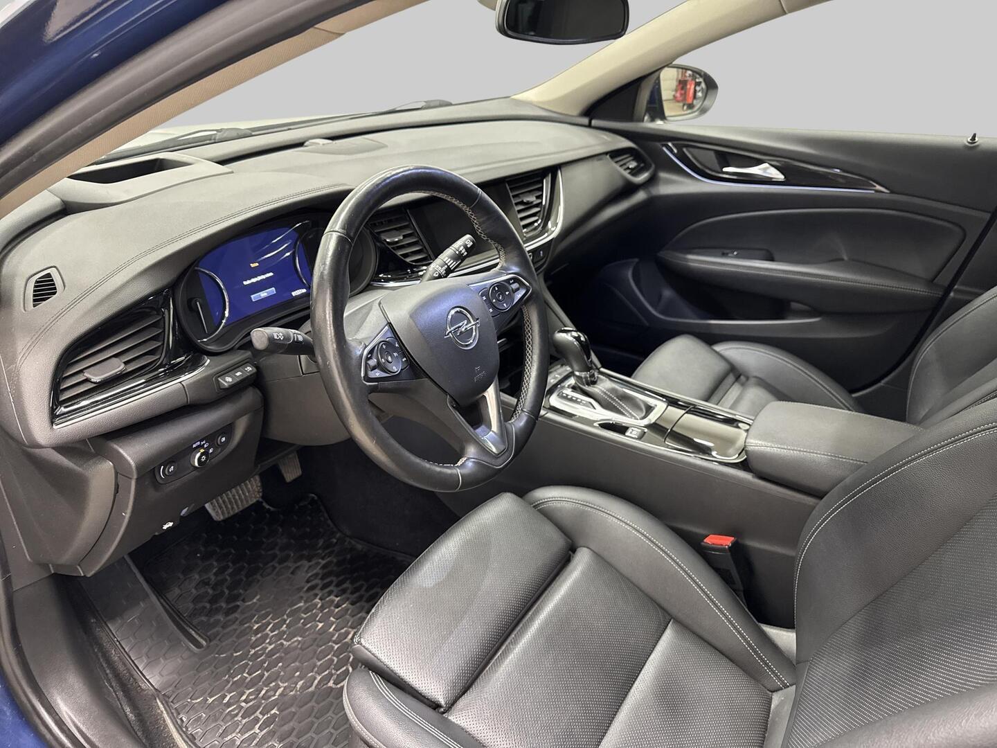 OPEL Insignia 2020