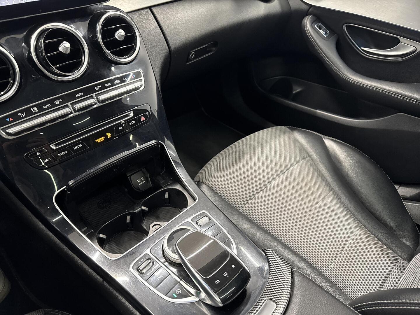 MERCEDES-BENZ C 2016