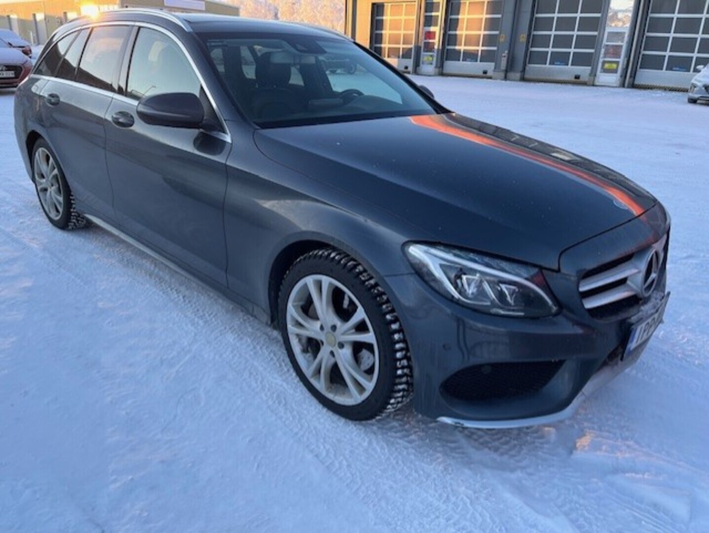 MERCEDES-BENZ C 2016
