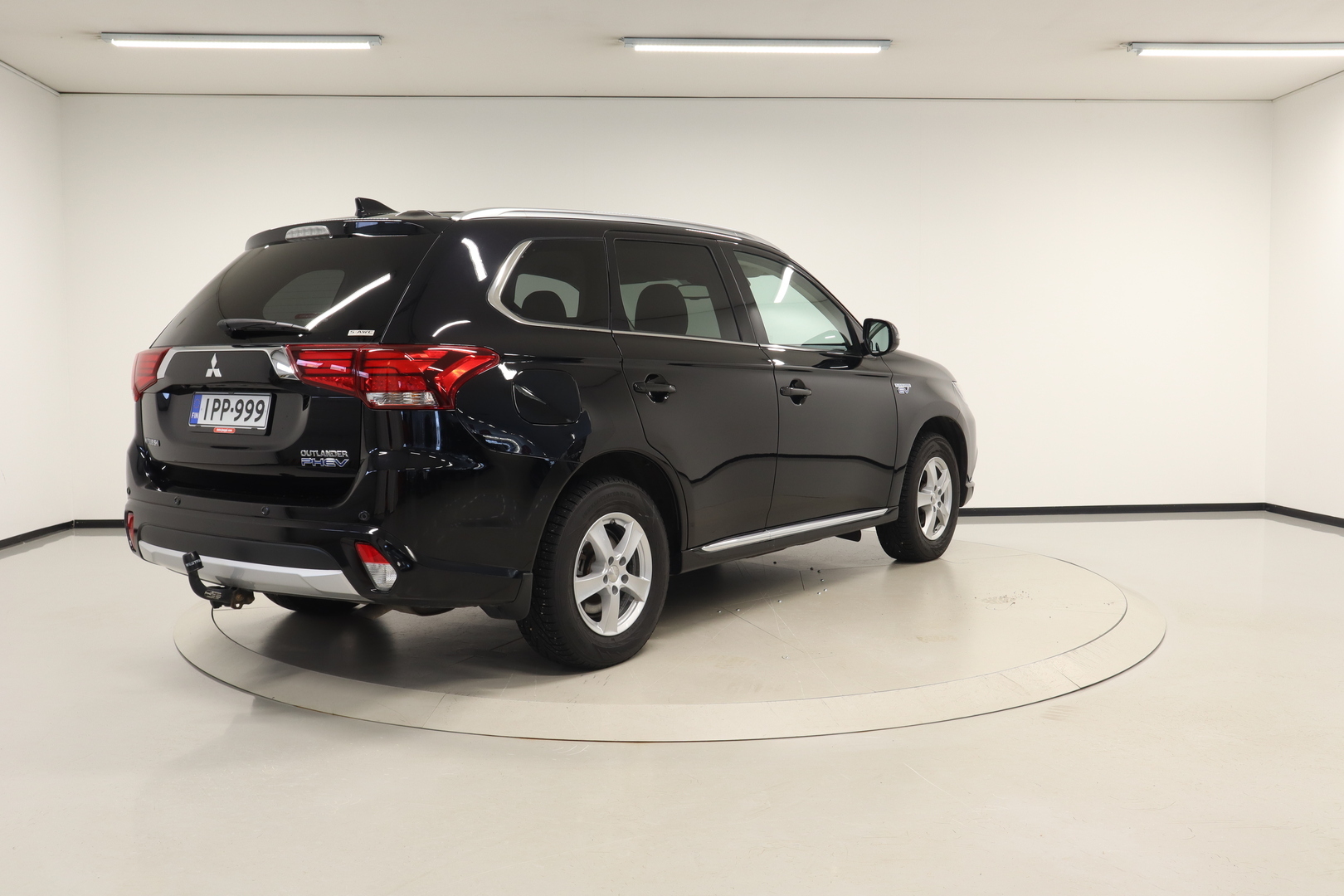 MITSUBISHI OUTLANDER PHEV 2018