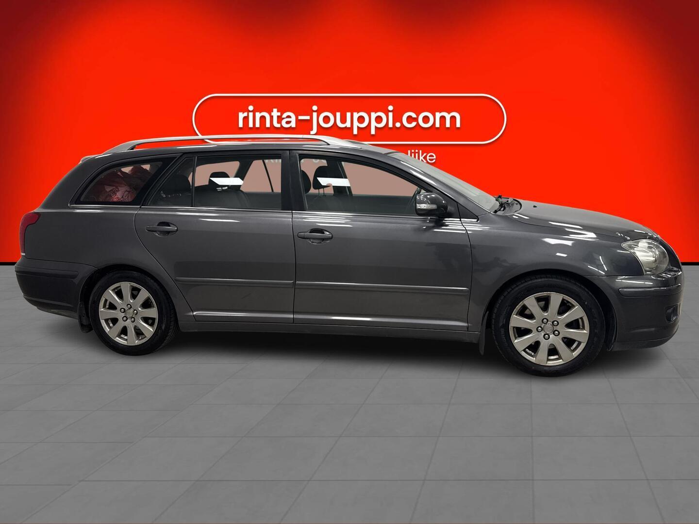 TOYOTA Avensis 2005
