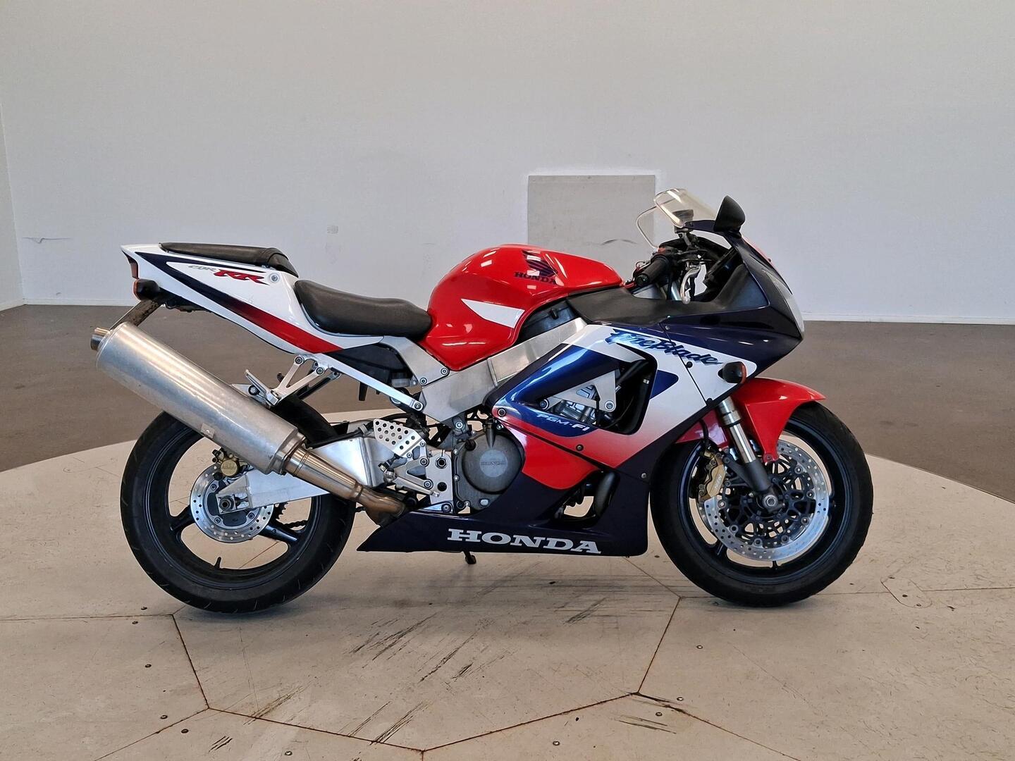 HONDA CBR 2000