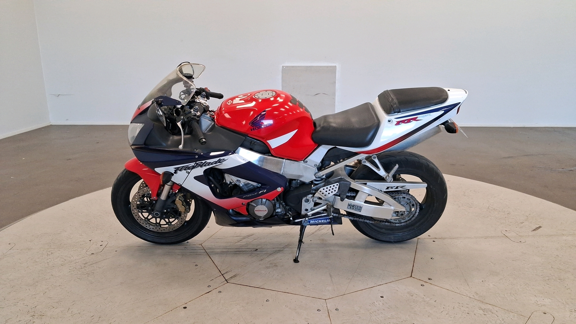 HONDA CBR 2000