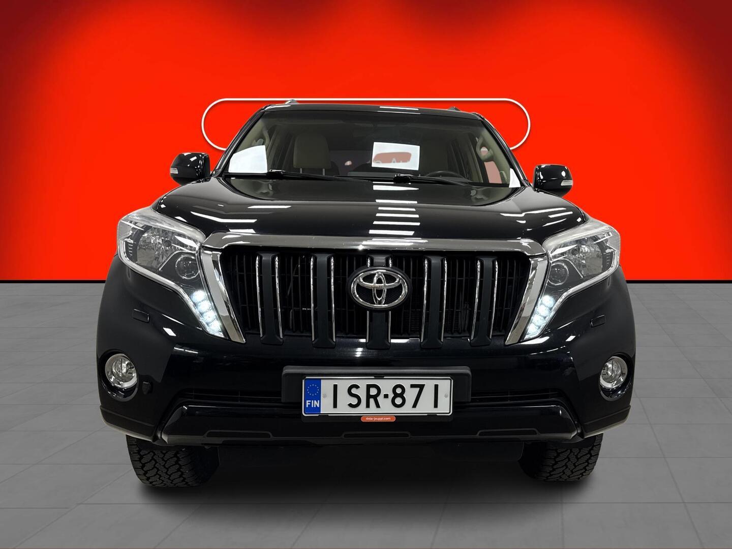 TOYOTA Land Cruiser 2013