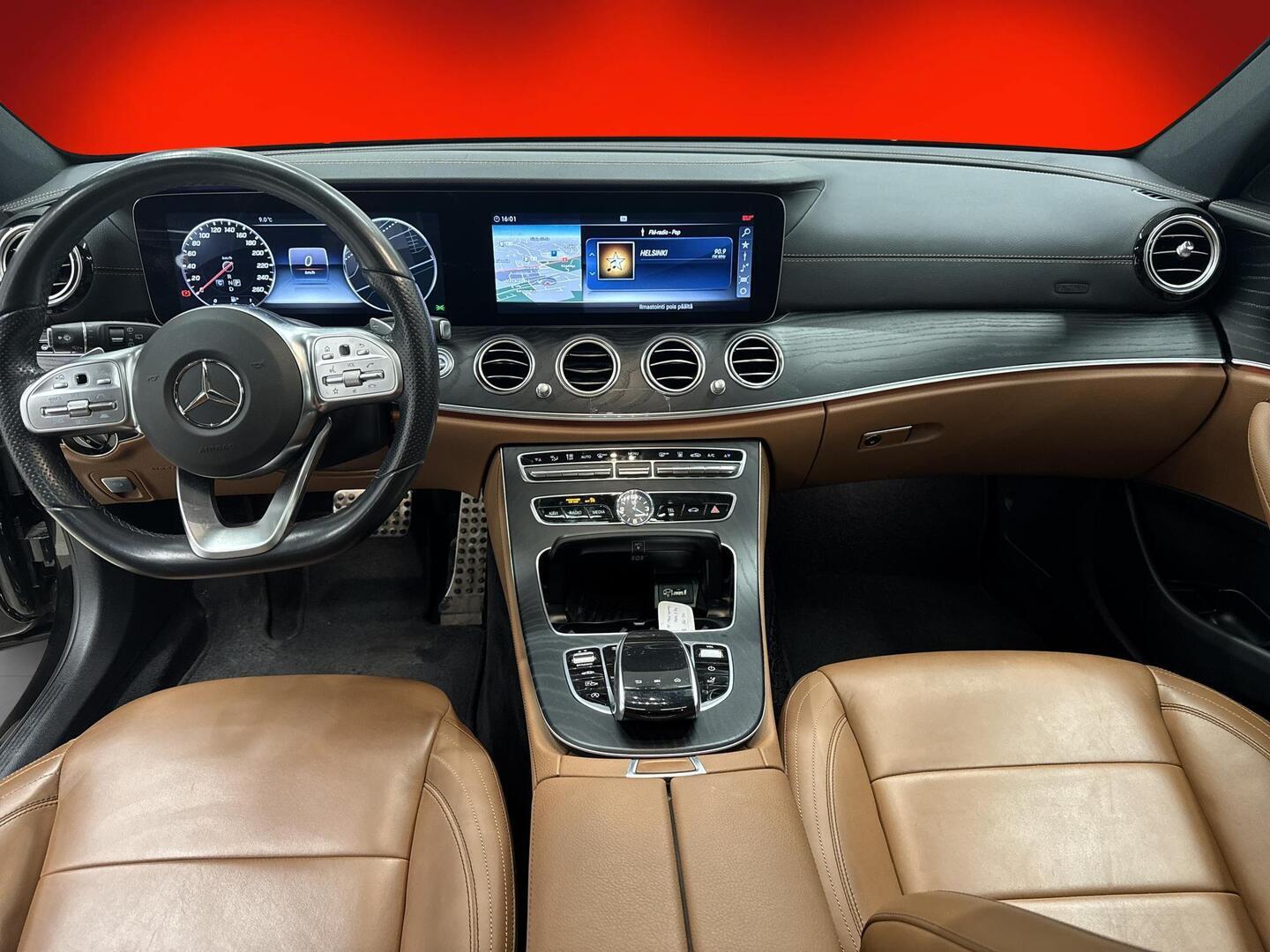 MERCEDES-BENZ E 2020