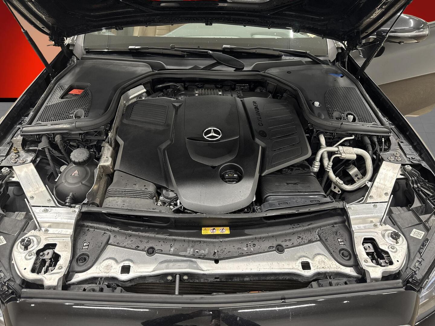 MERCEDES-BENZ E 2020