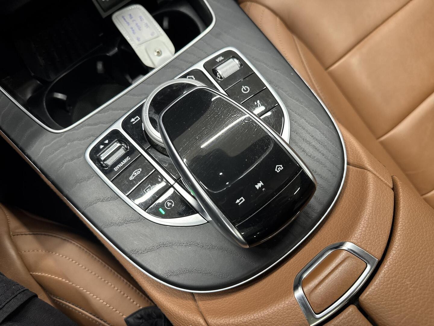 MERCEDES-BENZ E 2020