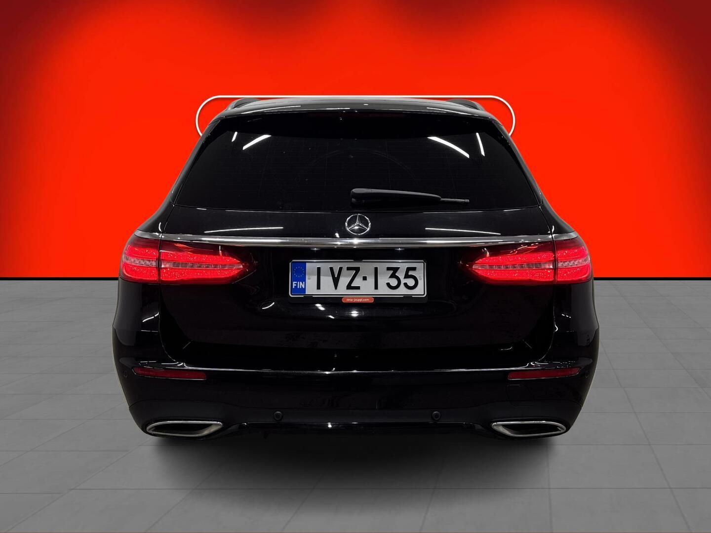 MERCEDES-BENZ E 2020