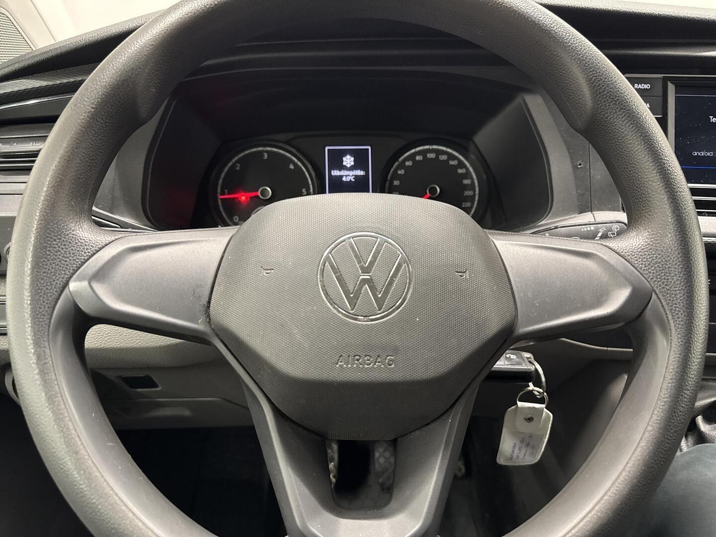 VOLKSWAGEN Transporter 2021