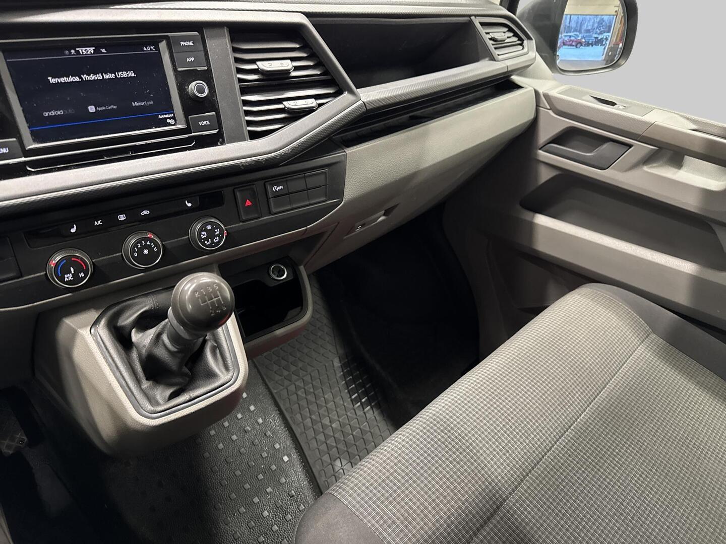 VOLKSWAGEN Transporter 2021