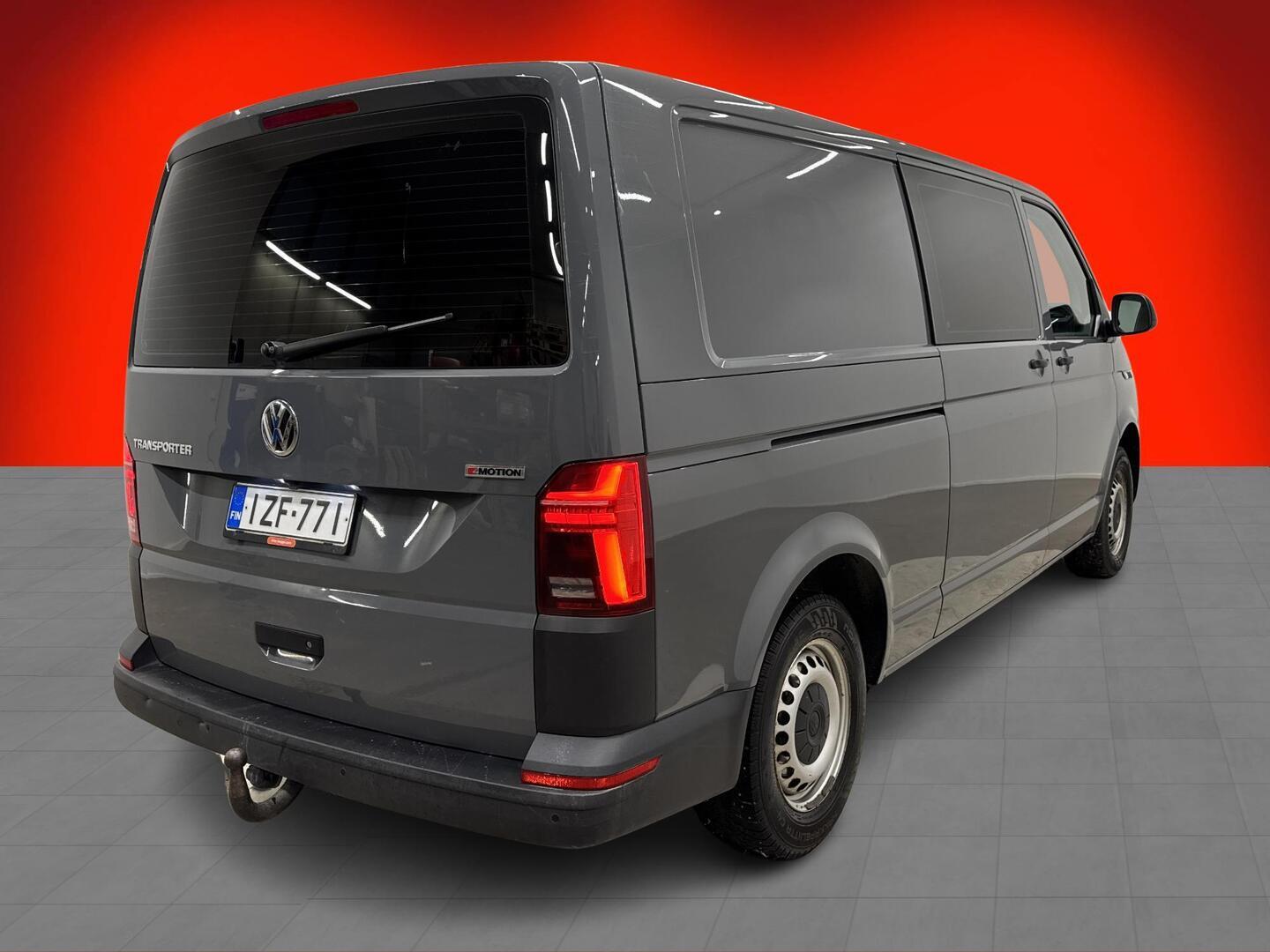 VOLKSWAGEN Transporter 2021