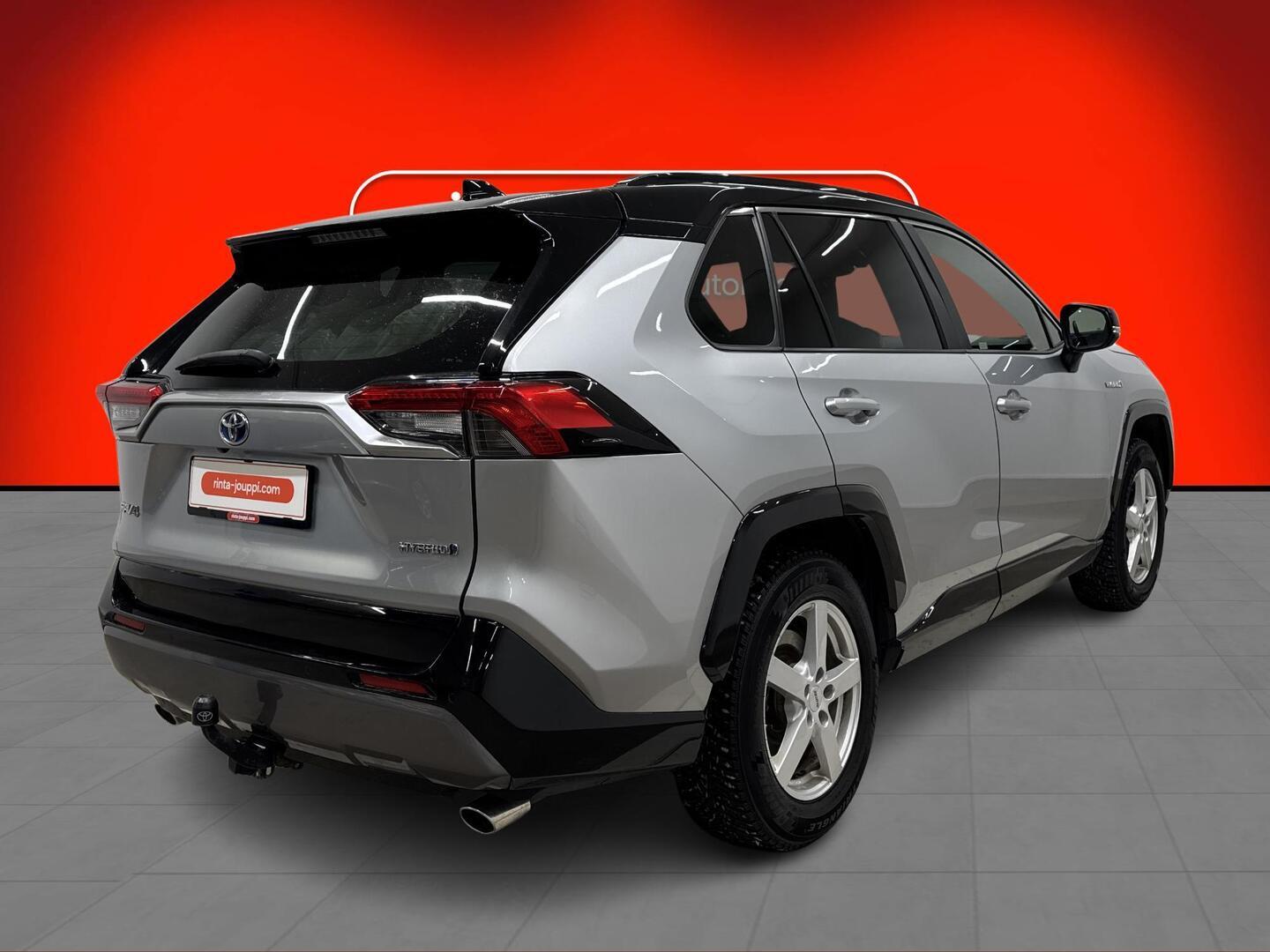 TOYOTA RAV4 2019