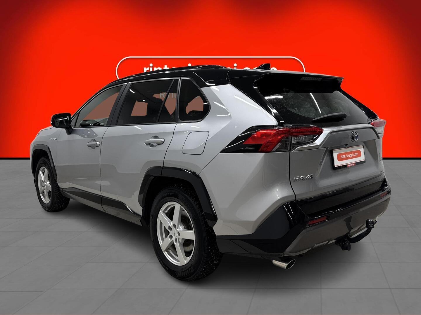 TOYOTA RAV4 2019