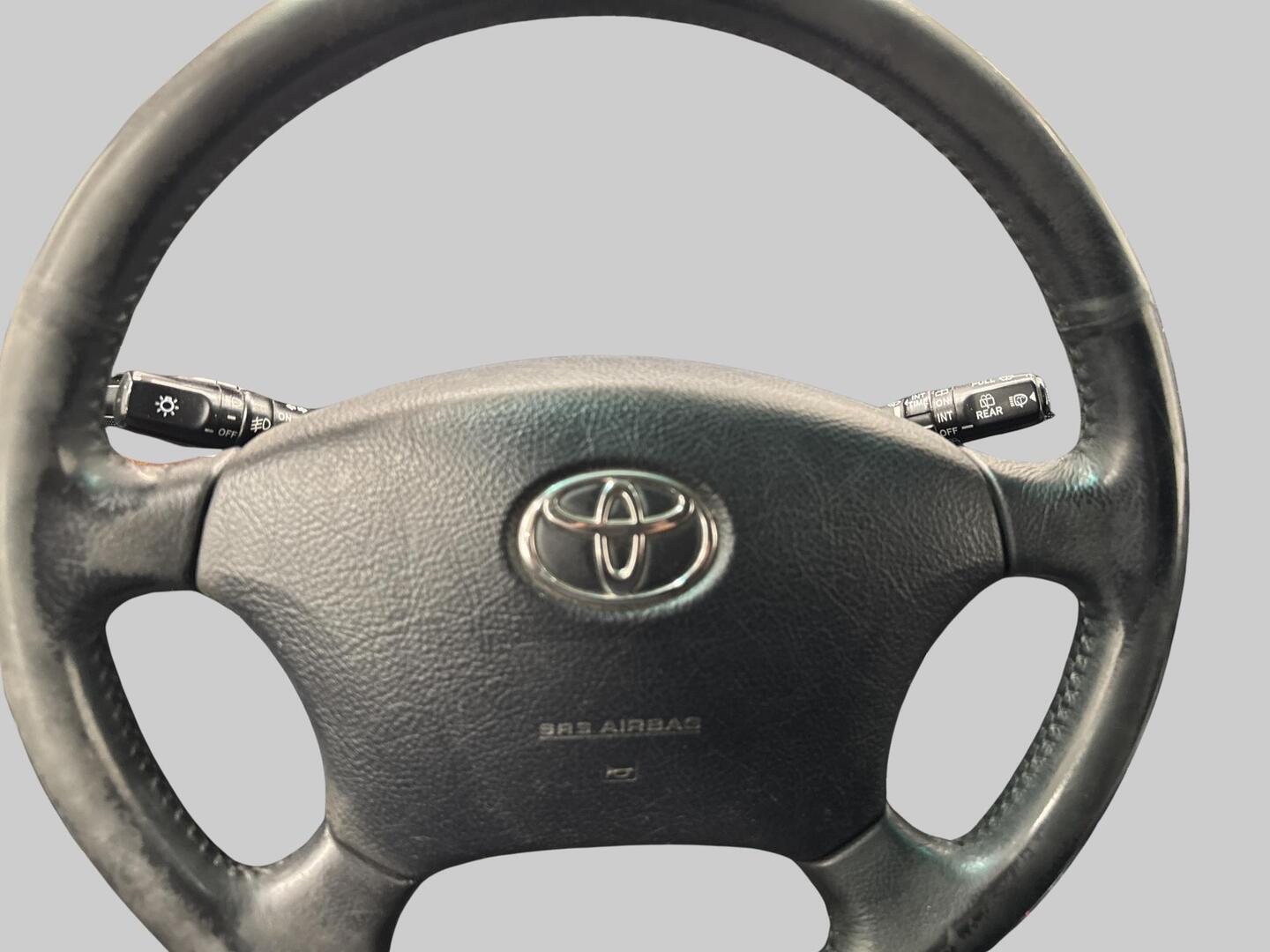 TOYOTA Land Cruiser 2004