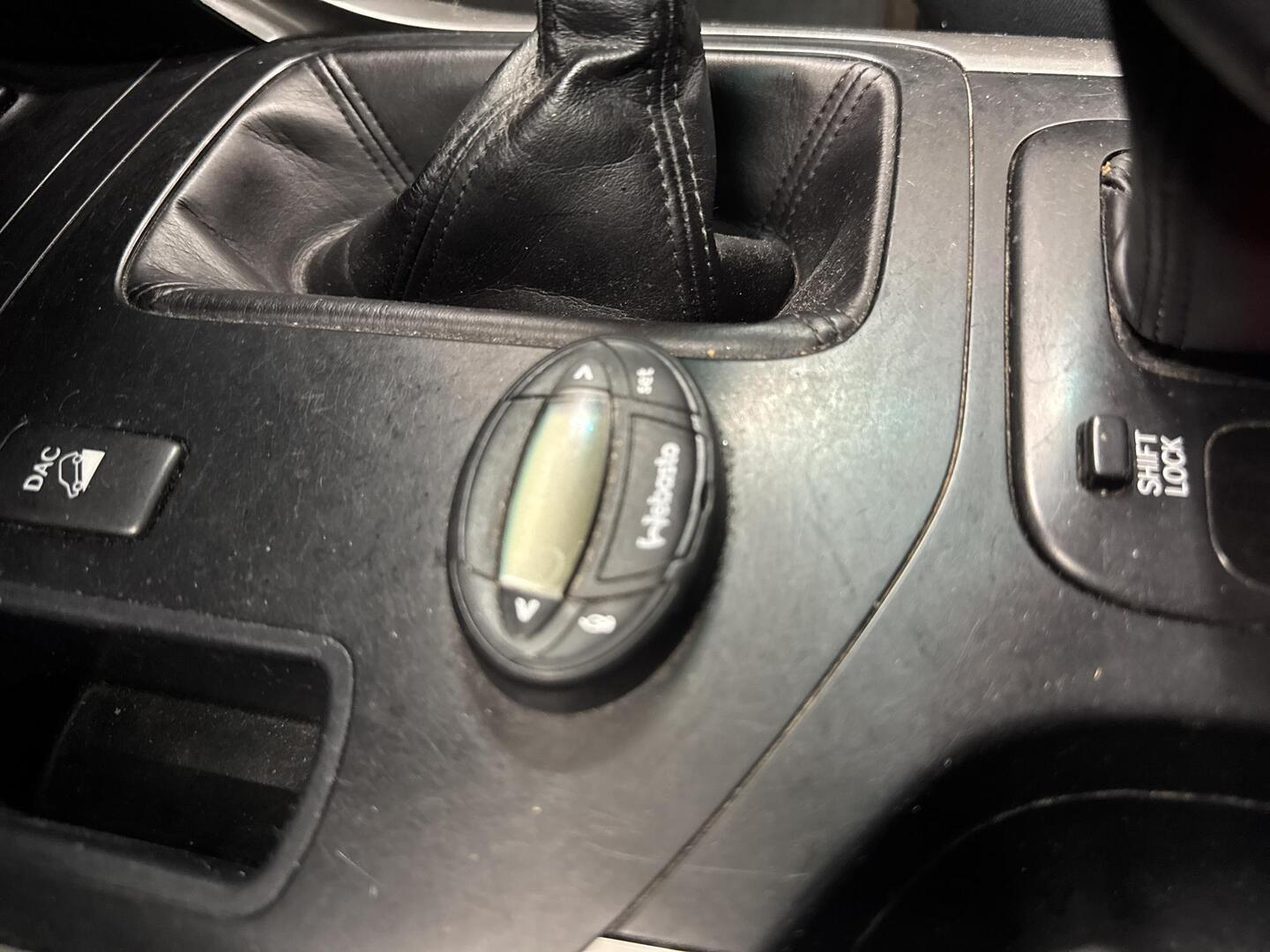 TOYOTA Land Cruiser 2004